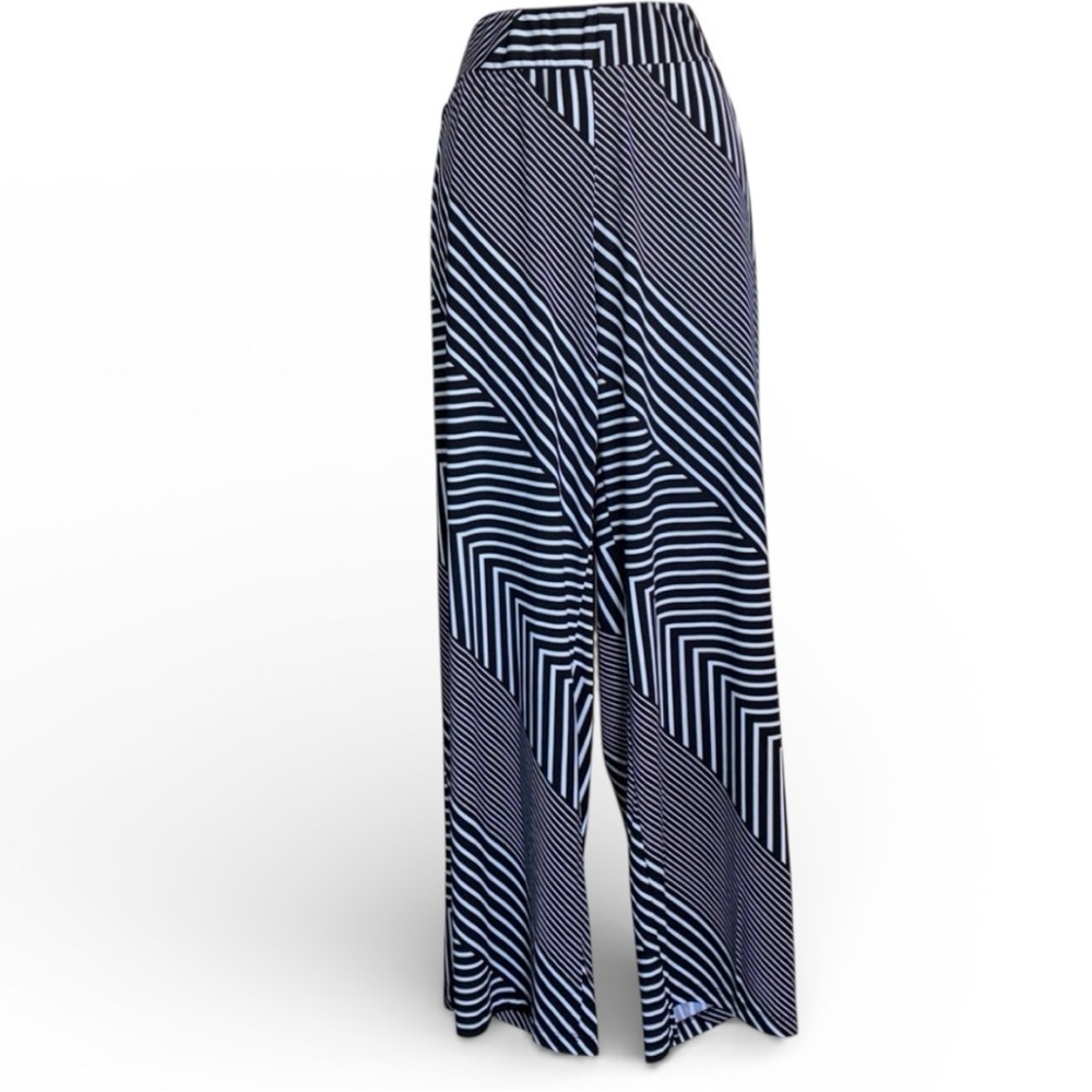ROBERT LOUIS Wide-leg Pants women 3X, Black and White Stripes in sections. EUC